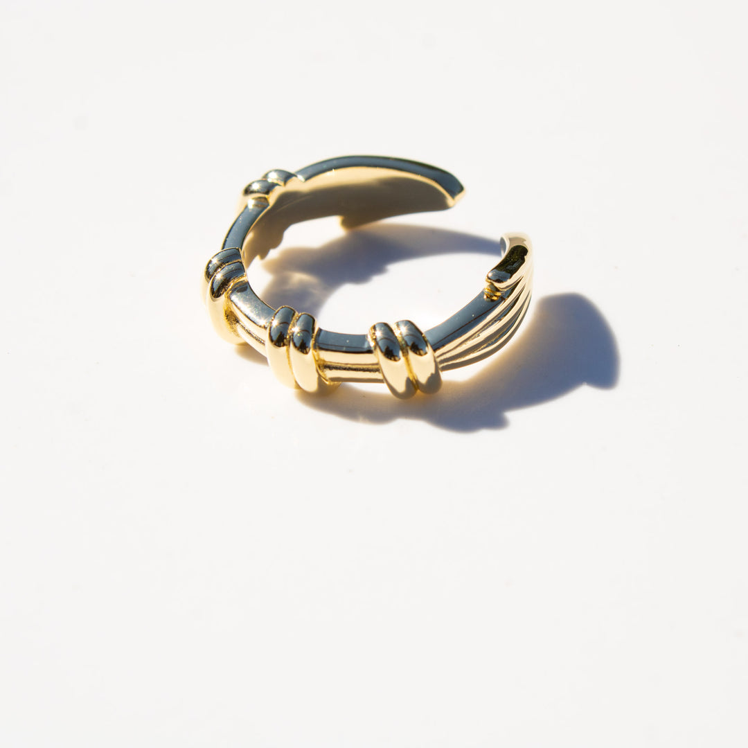 Madison Barbed Wire Ring