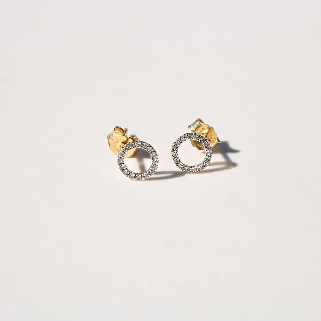 Ariella Pavé Diamond Circle Stud Earrings