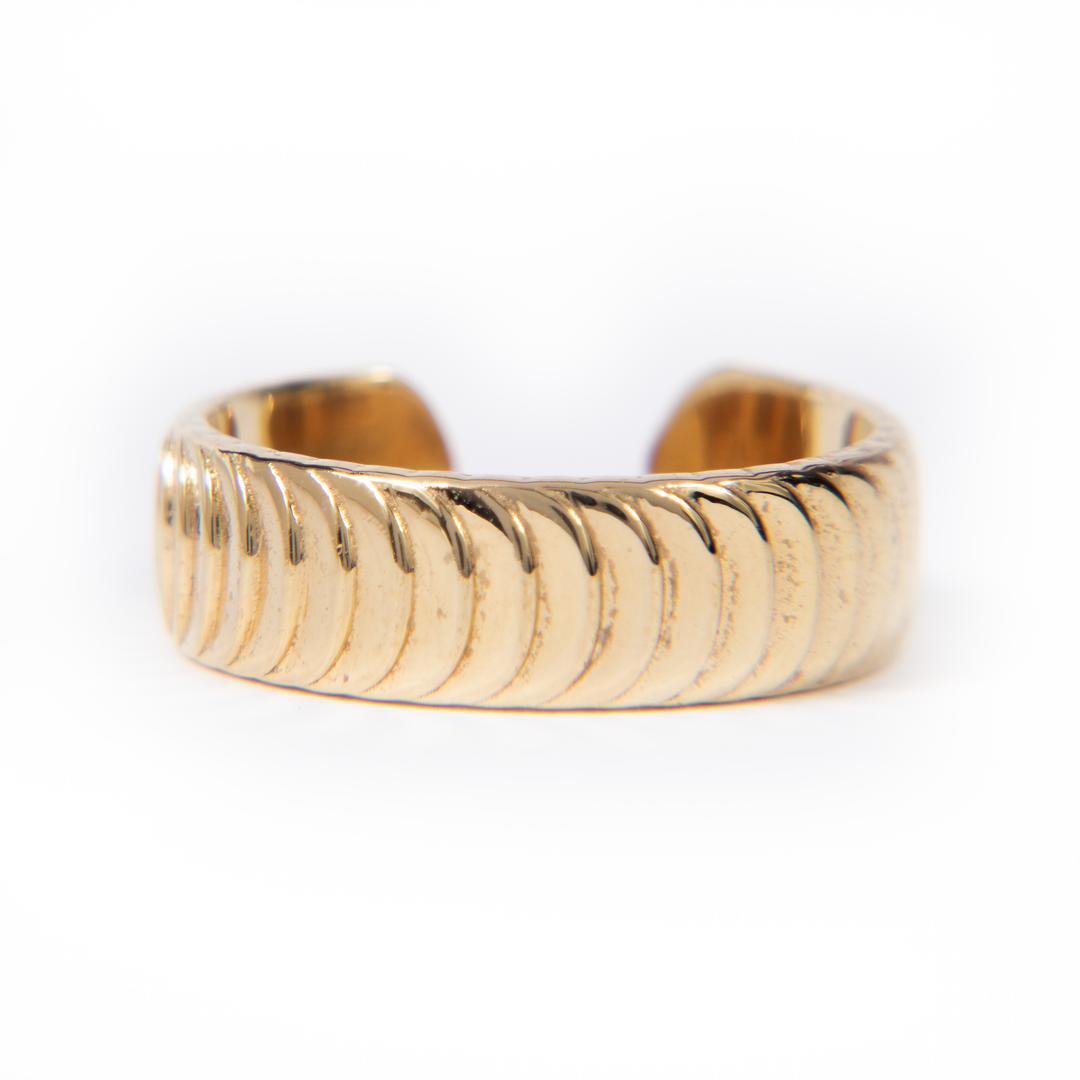 Tessa textured open ring