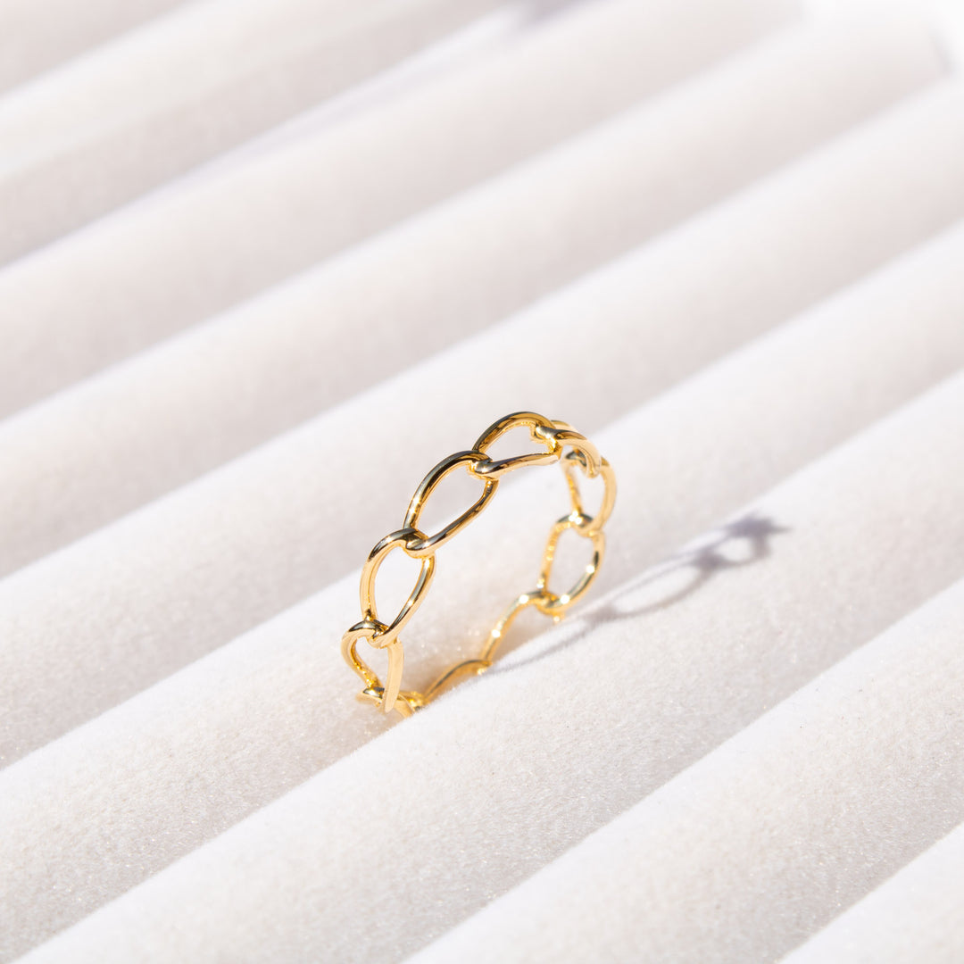 Aubrey Chain Ring