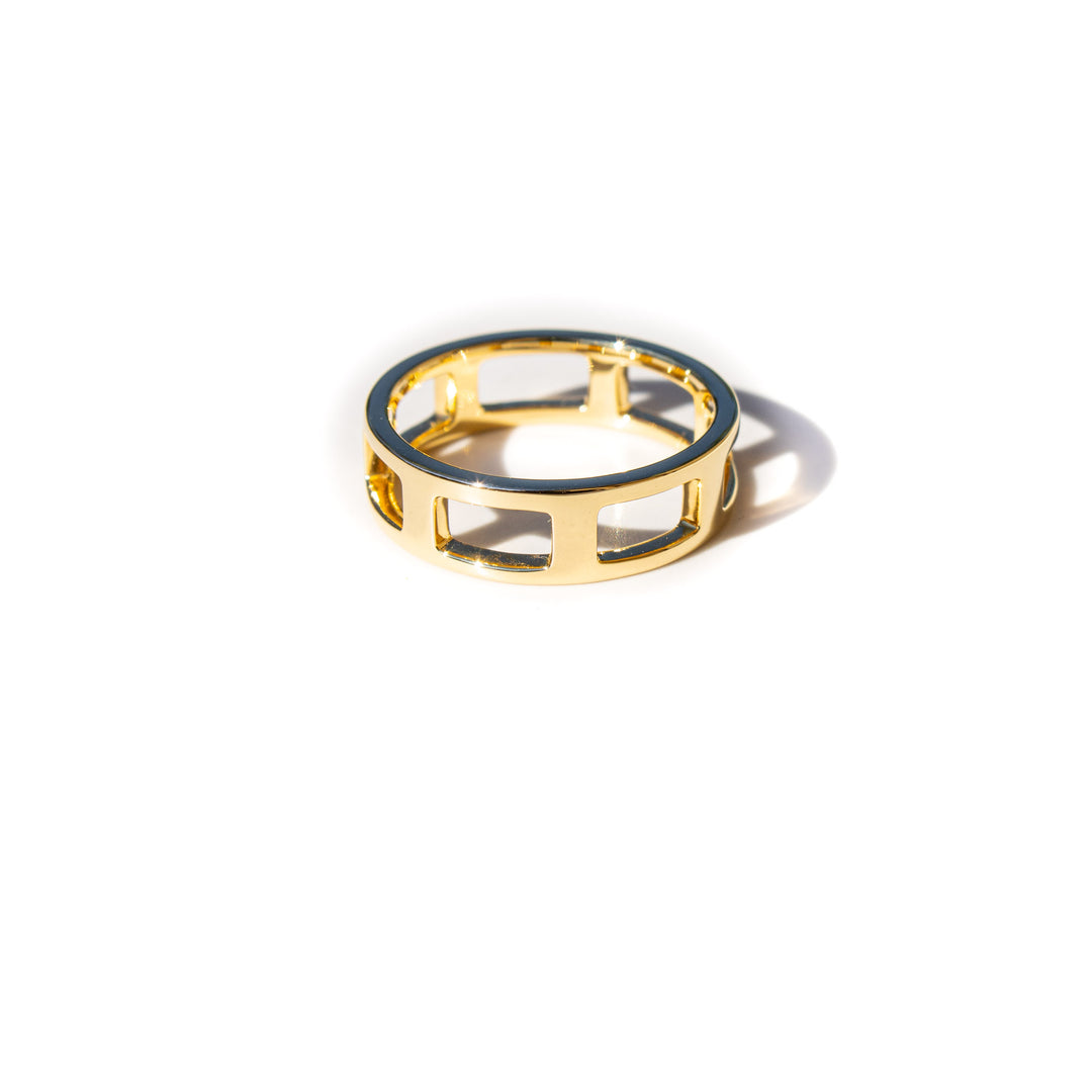 Courtney Cutout Ring